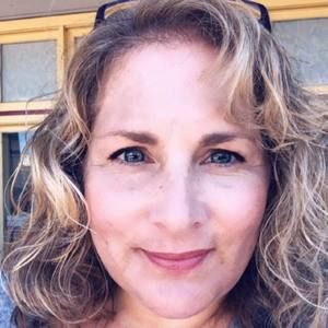 Meet your Posher, Kay